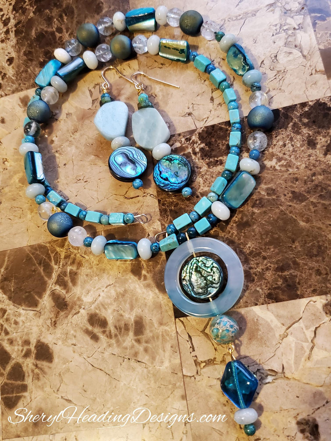 Elegant Queen of Turquoise Necklace and Earring Set