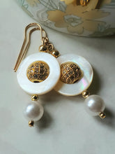 Pretty Girl Pearl Earrings